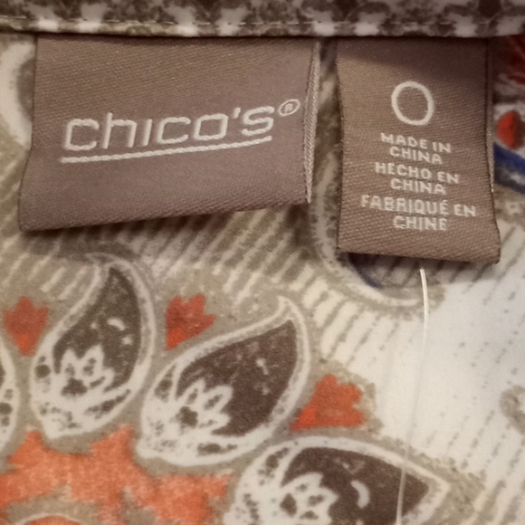 Chico's Venetian Murals Roll Tab Sleeved Blouse - Picture 13 of 14